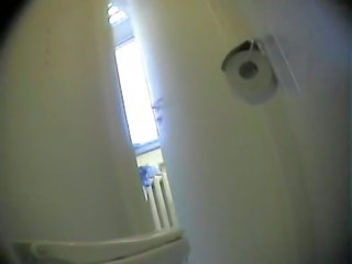 Čúranie v toaleta 6158